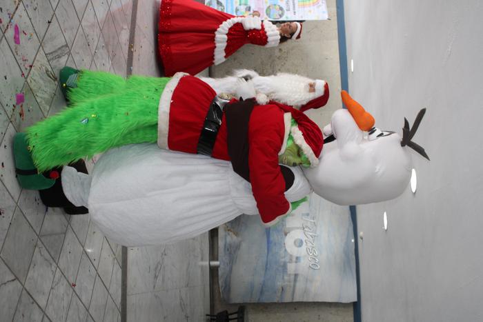 N10 y Santa Claus 2025