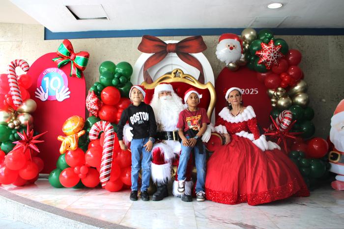 N10 y Santa Claus 2025