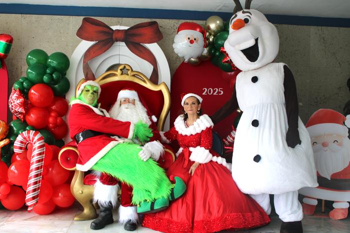 N10 y Santa Claus 2025