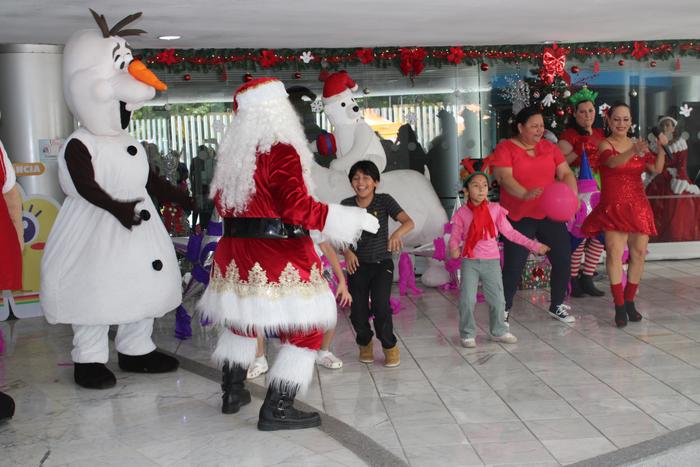 N10 y Santa Claus 2025