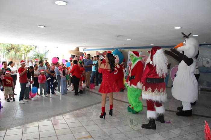 N10 y Santa Claus 2025